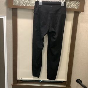 Xyia Midnight Hendrix workOut jog pants Size 2-4 preLoved Primo Cond Black/Gray